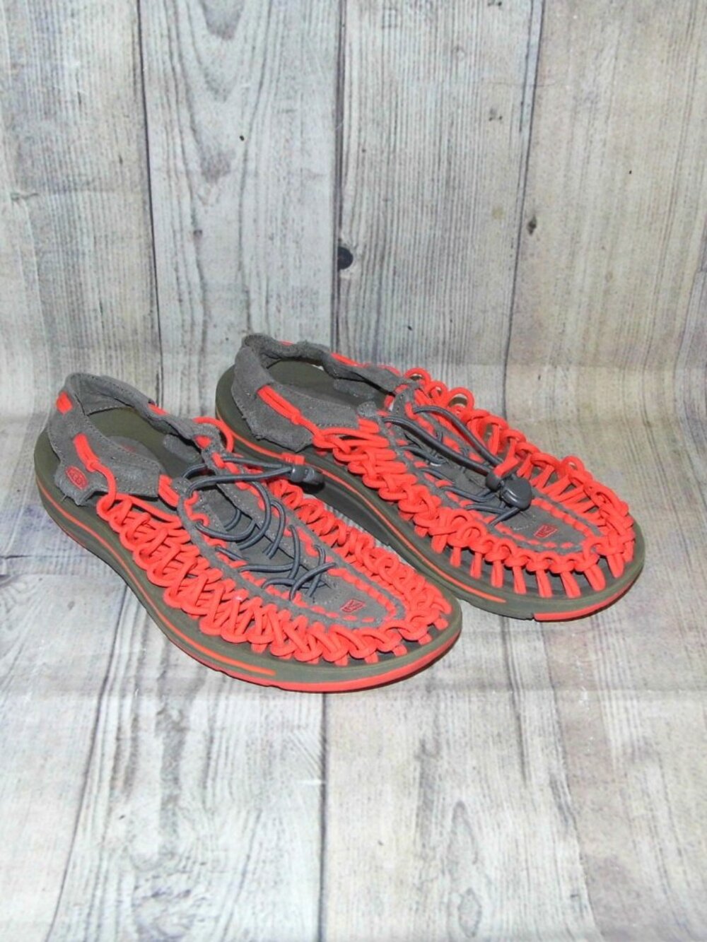 KEEN Uneek Orange/Gray Sandals Womens Size 10.5